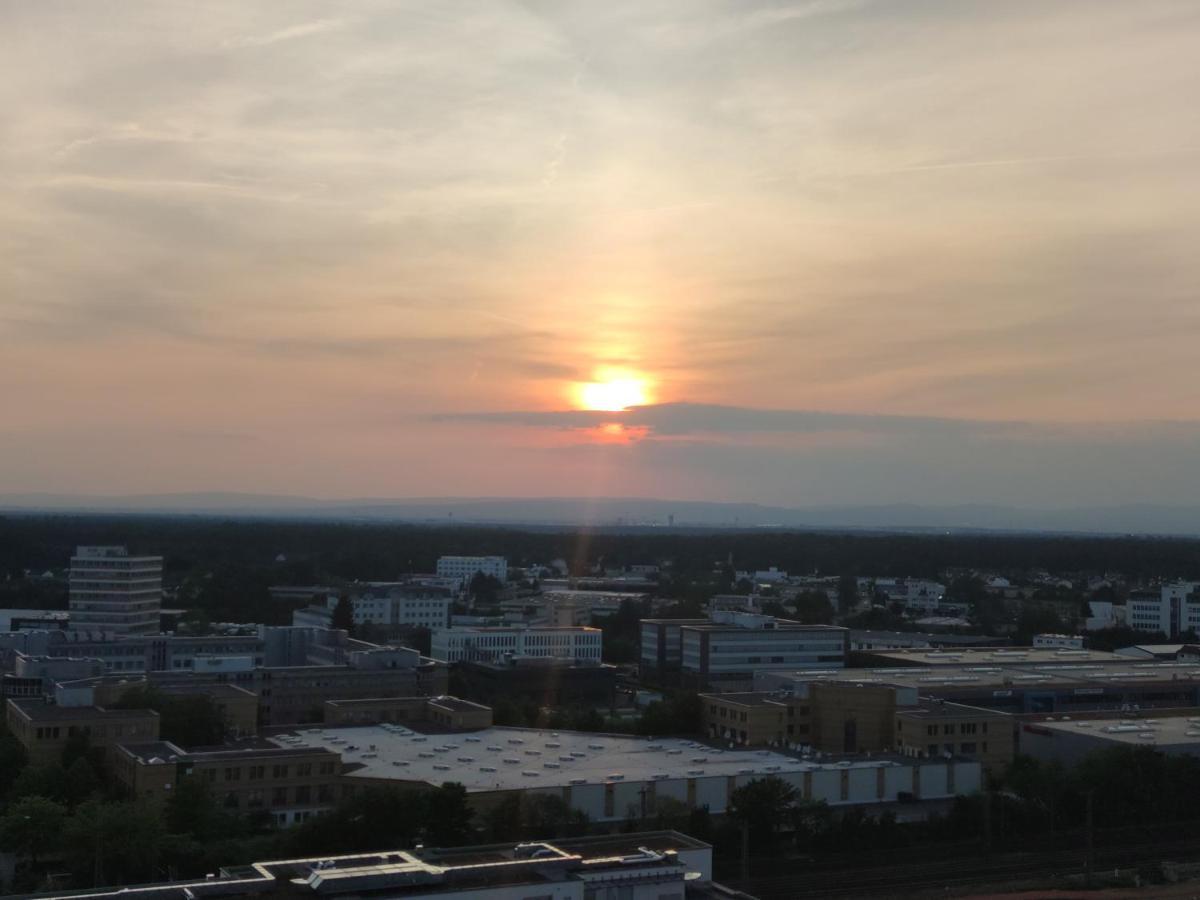 Апартаменти Skyline-Aussicht Und Fantastische Sonnenuntergaenge Ланґен Екстер'єр фото